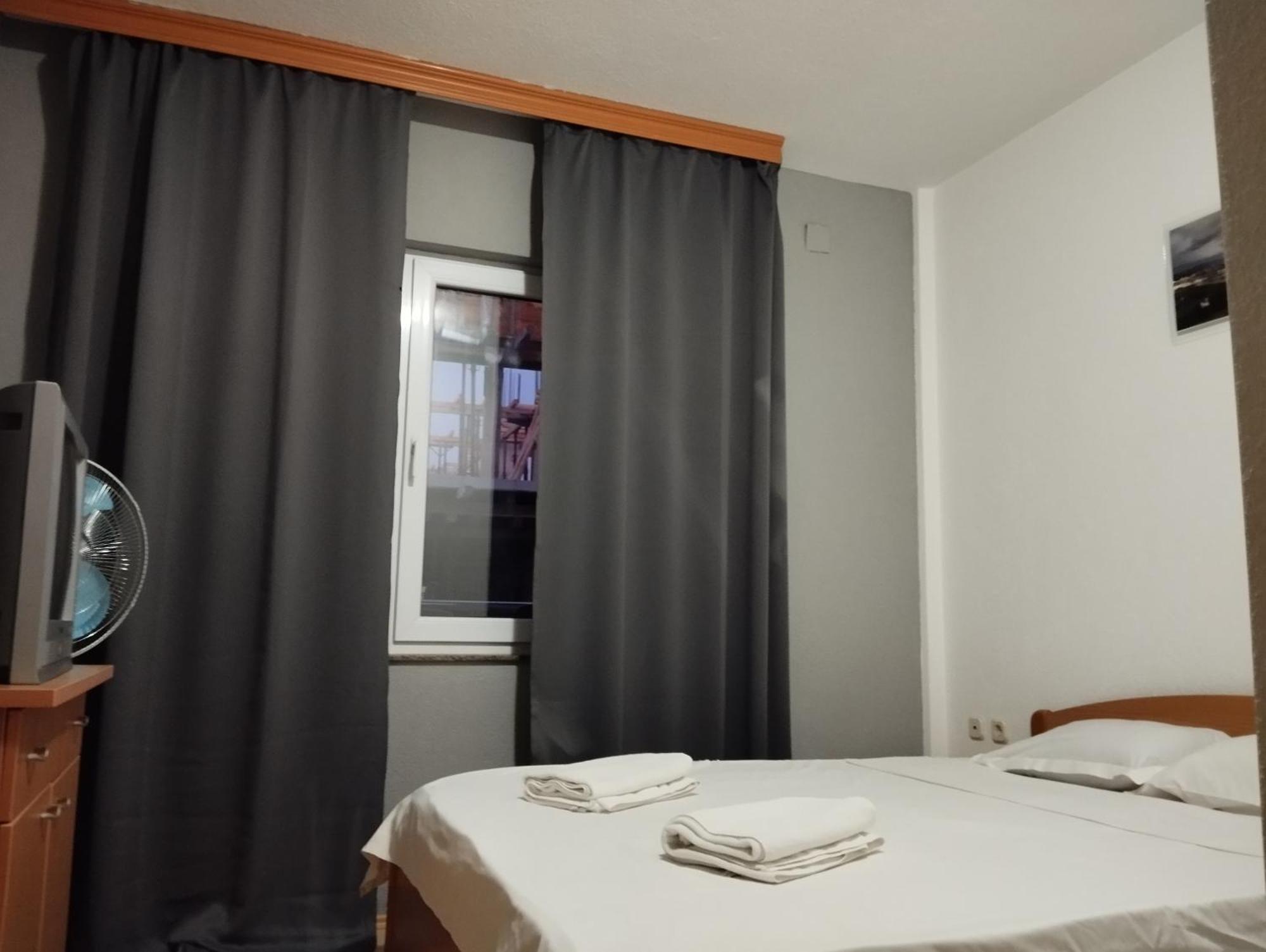 Hotel Ariston สตรูกา ภายนอก รูปภาพ