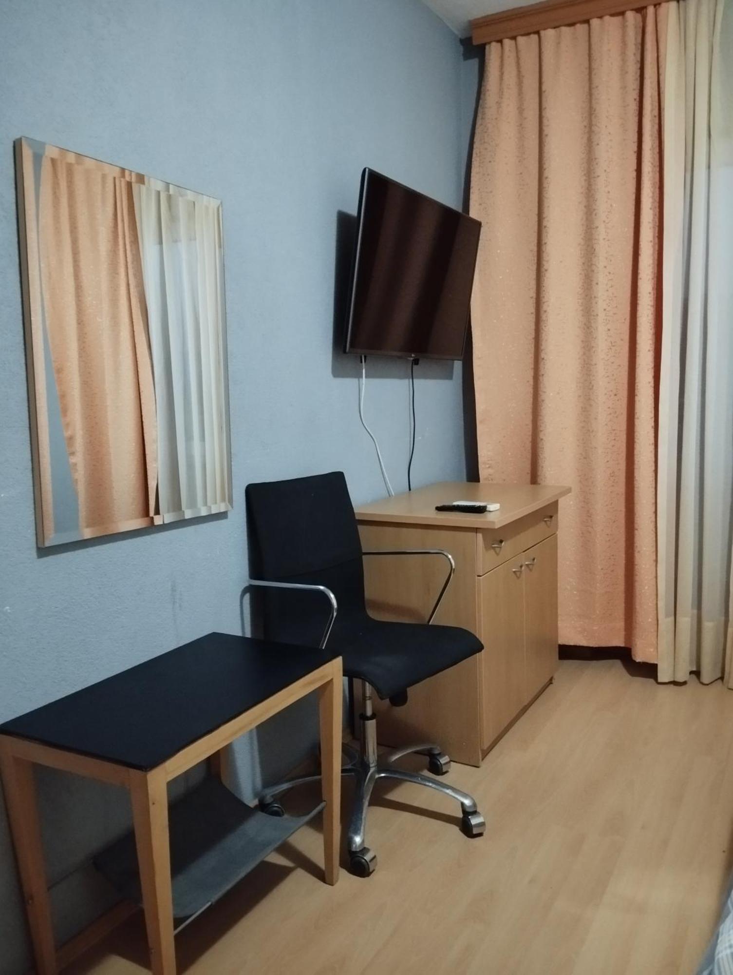 Hotel Ariston สตรูกา ภายนอก รูปภาพ