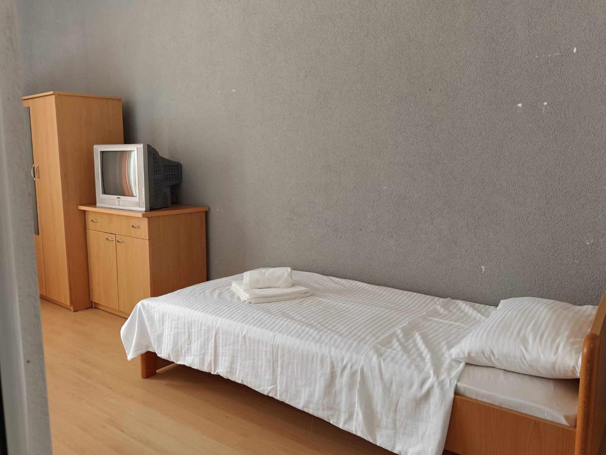 Hotel Ariston สตรูกา ภายนอก รูปภาพ